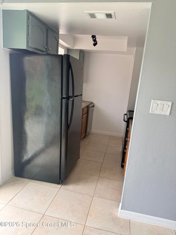 1300 Arlington Lane NE 124, Palm Bay, FL 32905
