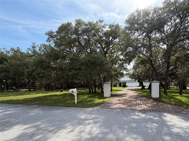 18749 LANSFORD DRIVE, Hudson, FL 34667