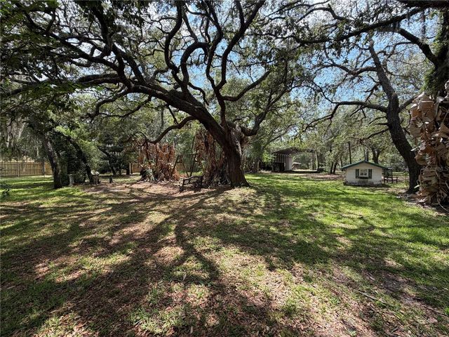 18749 LANSFORD DRIVE, Hudson, FL 34667