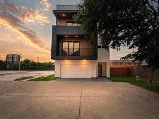 9716 Kapri Lane, Houston, TX 77025