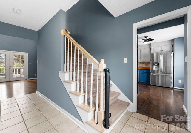 22 31st Avenue Court NE, Hickory, NC 28601