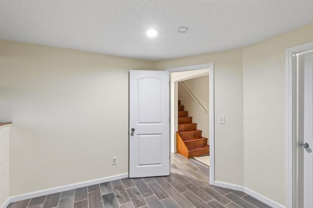 5795 Shannon Trail SE, Prior Lake, MN 55372