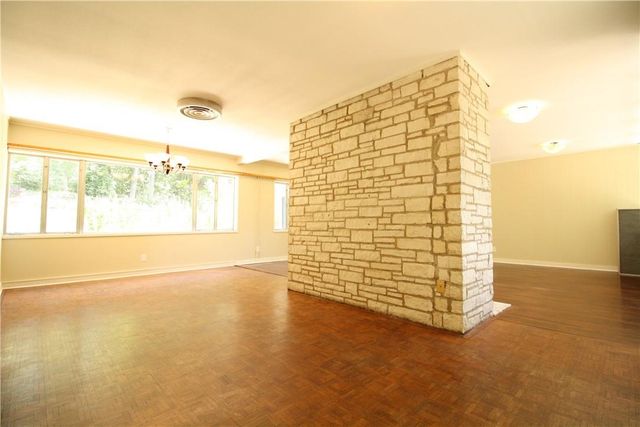 2410 Pemberton PKWY, Austin, TX 78703