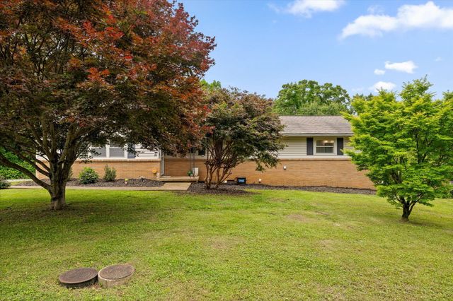 5646 Crestview Drive, Hixson, TN 37343