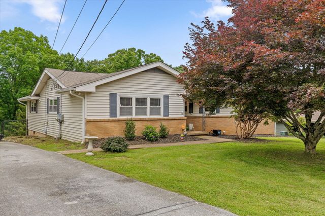 5646 Crestview Drive, Hixson, TN 37343