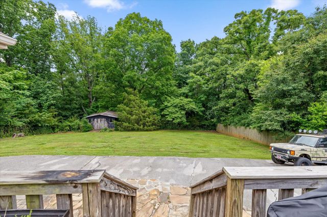 5646 Crestview Drive, Hixson, TN 37343