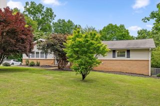 5646 Crestview Drive, Hixson, TN 37343