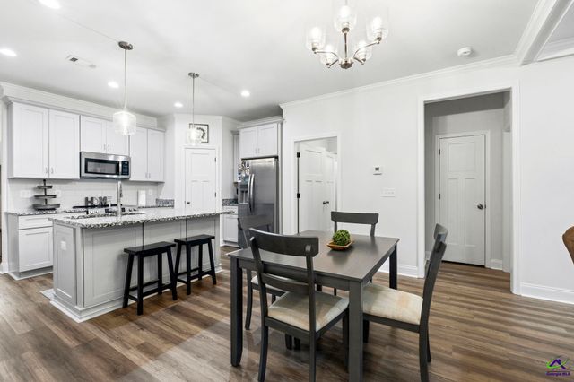 113 Sutter Butte Place, Bonaire, GA 31005