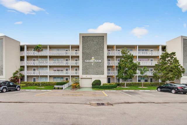 386 Grantham F, Deerfield Beach, FL 33442