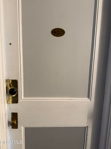 5 Broadway 410, Troy, NY 12180