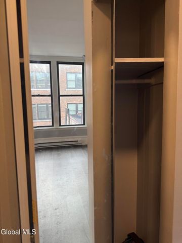 5 Broadway 410, Troy, NY 12180