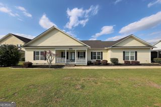 103 Willow Ridge Circle, Thomasville, GA 31757