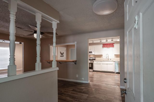 412 Kentucky Street, Liberty, TX 77575