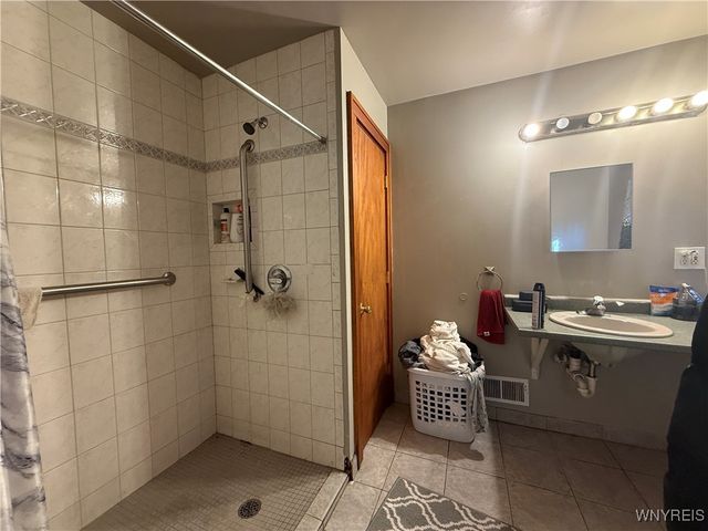 179 Weaver Street, Buffalo, NY 14206