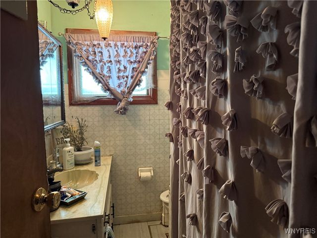 179 Weaver Street, Buffalo, NY 14206