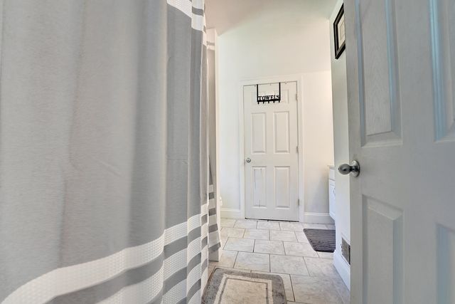 29 Mary Batchelder Road, Hampton, NH 03842