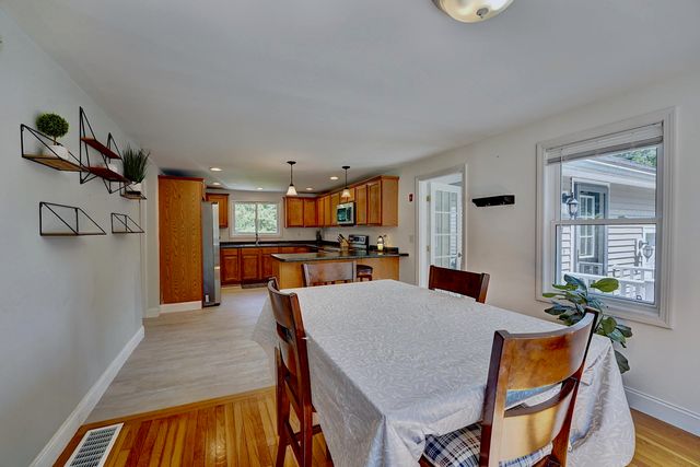 29 Mary Batchelder Road, Hampton, NH 03842