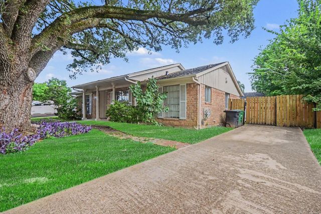 11226 Sagemeadow Lane, Houston, TX 77089