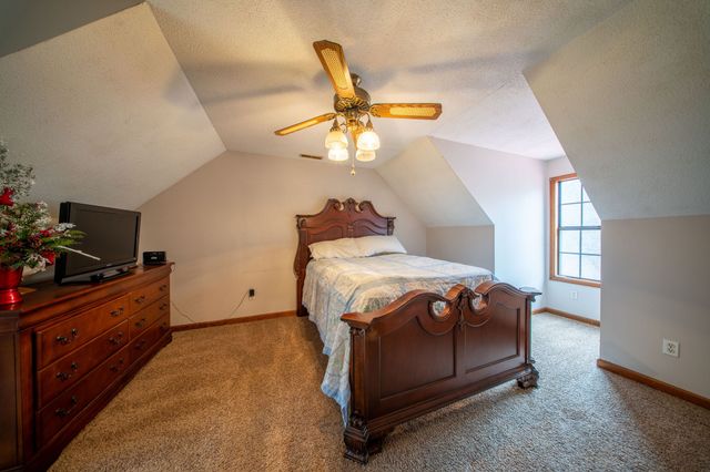 323 Spring Creek Rd, Westpoint, TN 38486