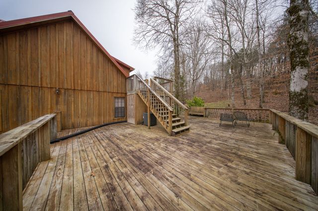 323 Spring Creek Rd, Westpoint, TN 38486