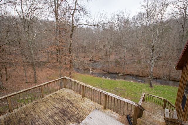 323 Spring Creek Rd, Westpoint, TN 38486