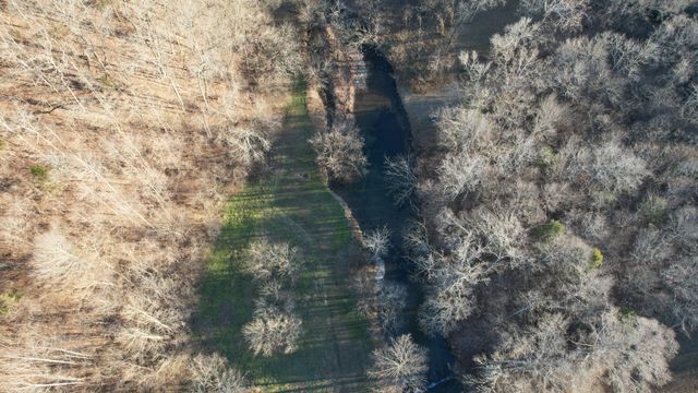 323 Spring Creek Rd, Westpoint, TN 38486