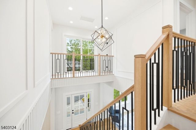 17 Arlington Dr, Livingston Twp., NJ 07039
