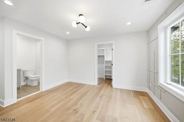 17 Arlington Dr, Livingston Twp., NJ 07039