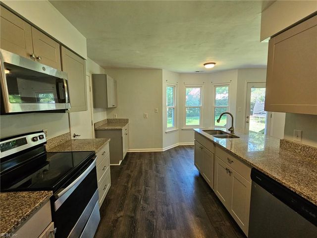 4412 Ellington AVE, Suffolk, VA 23435