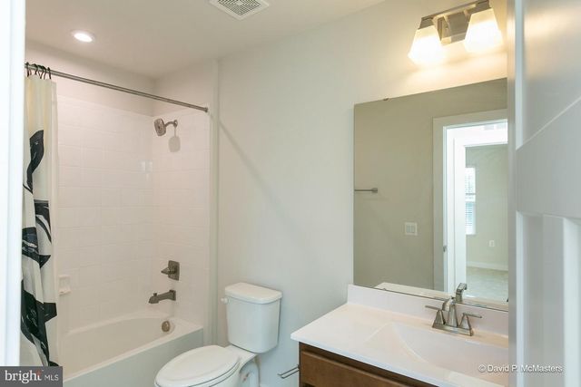 124 GOUDHURST ST, Martinsburg, WV 25405