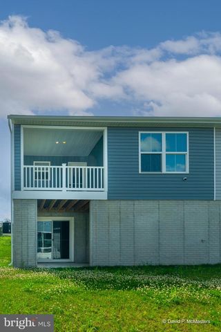 124 GOUDHURST ST, Martinsburg, WV 25405