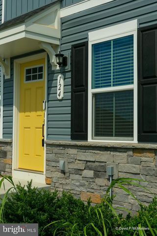 124 GOUDHURST ST, Martinsburg, WV 25405