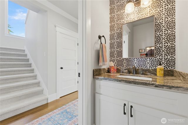 4927 N Bristol Street, Tacoma, WA 98407