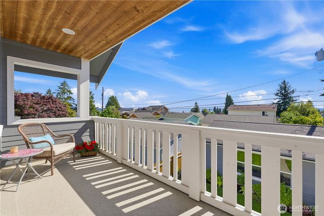 4927 N Bristol Street, Tacoma, WA 98407