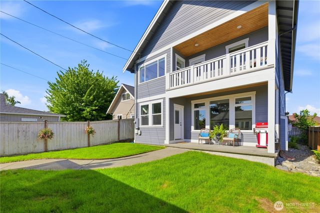 4927 N Bristol Street, Tacoma, WA 98407