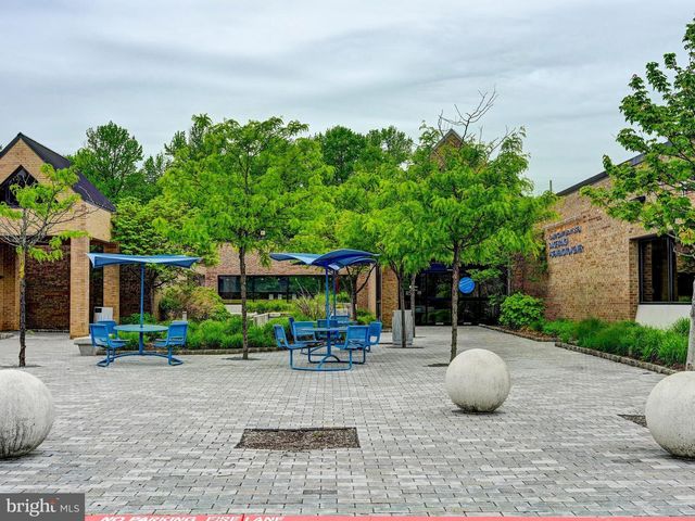 9345 BREAMORE CT, Laurel, MD 20723