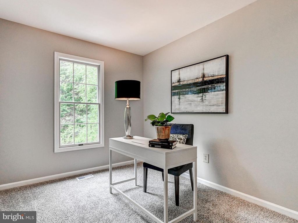Image 20 of property listing at 9345 BREAMORE CT, Laurel, MD 20723