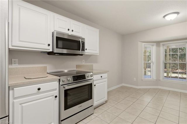 3801 Auburn Hills Drive, Greensboro, NC 27407
