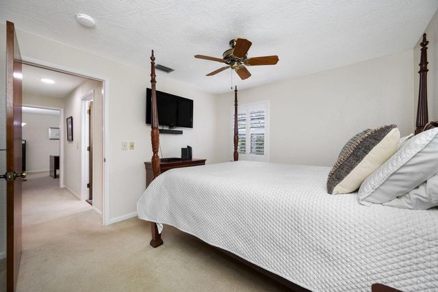 2827 PHEASANT RUN, Clearwater, FL 33759