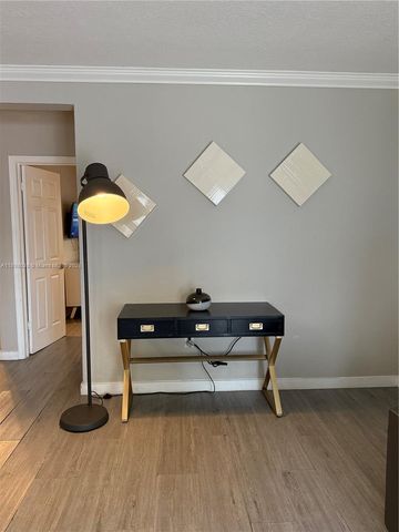 7710 Harding Ave 1, Miami Beach, FL 33141