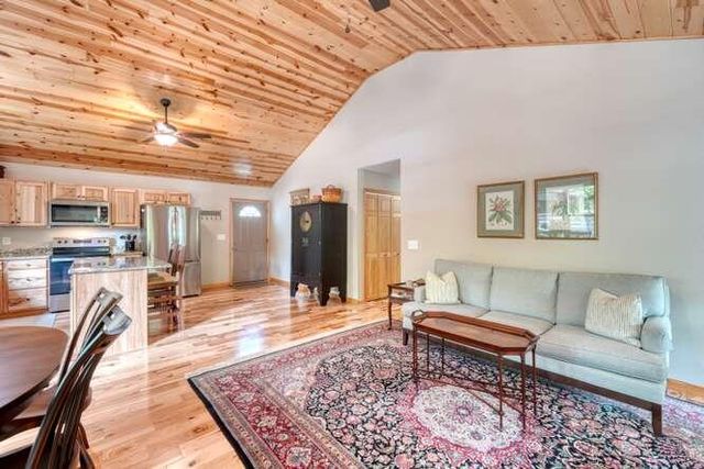 40 Cottontail Trail, Murphy, NC 28906