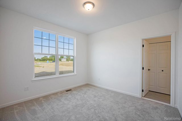 68788 Place Road, Lenox Township, MI 49050