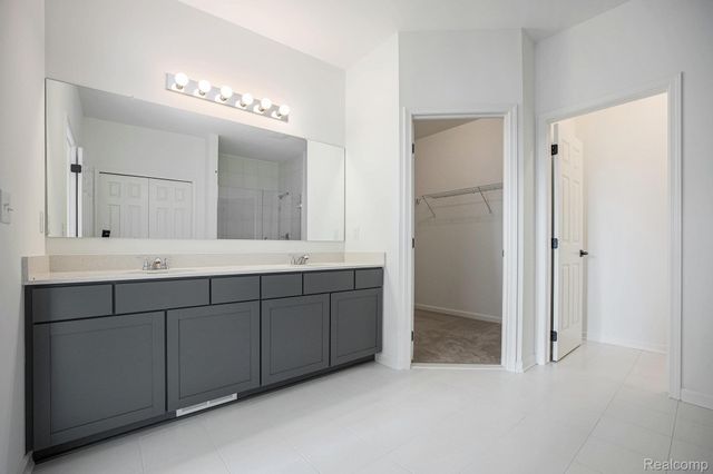 68788 Place Road, Lenox Township, MI 49050