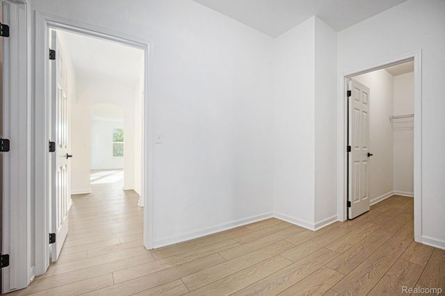 68788 Place Road, Lenox Township, MI 49050