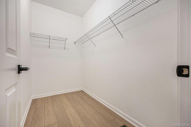 68788 Place Road, Lenox Township, MI 49050