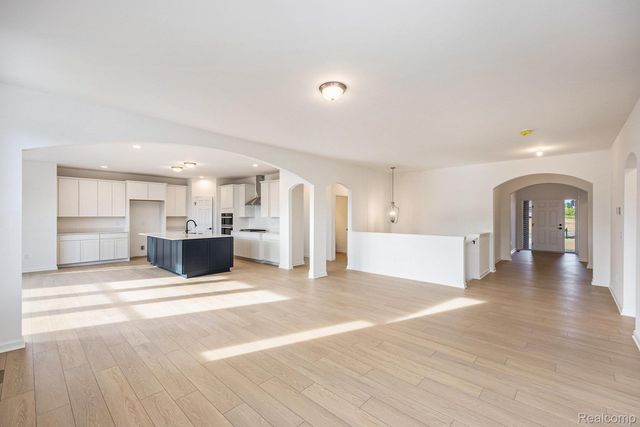 68788 Place Road, Lenox Township, MI 49050