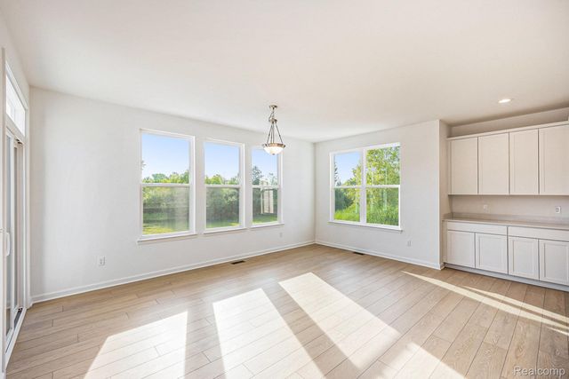 68788 Place Road, Lenox Township, MI 49050