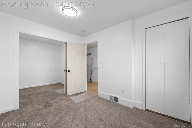 23615 Columbus Avenue, Warren, MI 48089