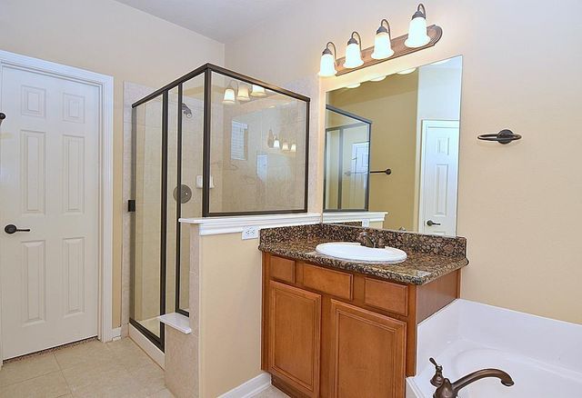 1737 Aden Mist Drive, Houston, TX 77003