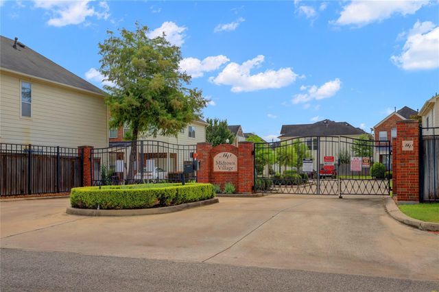 1737 Aden Mist Drive, Houston, TX 77003